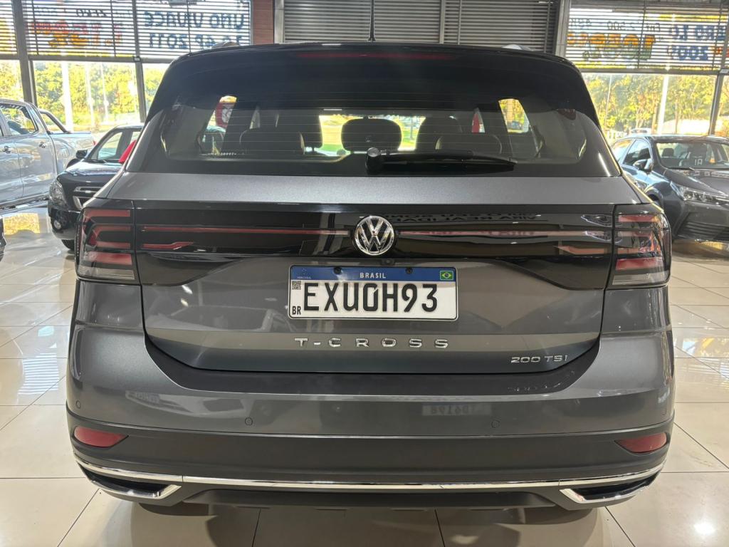 VOLKSWAGEN T-Cross - Foto