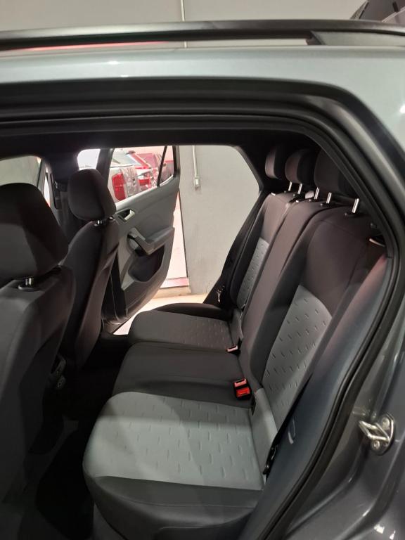 VOLKSWAGEN T-Cross - Foto