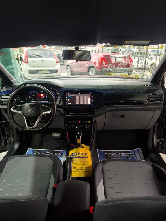 VOLKSWAGEN T-Cross - Foto