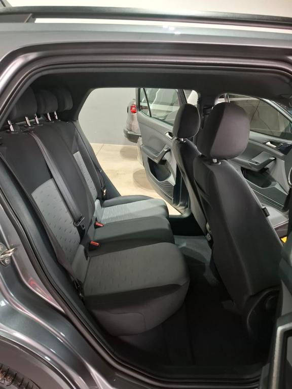 VOLKSWAGEN T-Cross - Foto