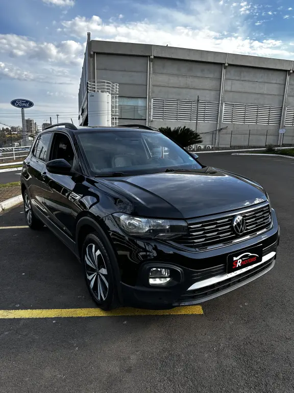 VOLKSWAGEN T-Cross - Foto