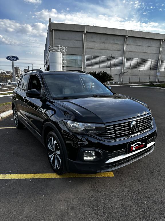 VOLKSWAGEN T-Cross - Foto
