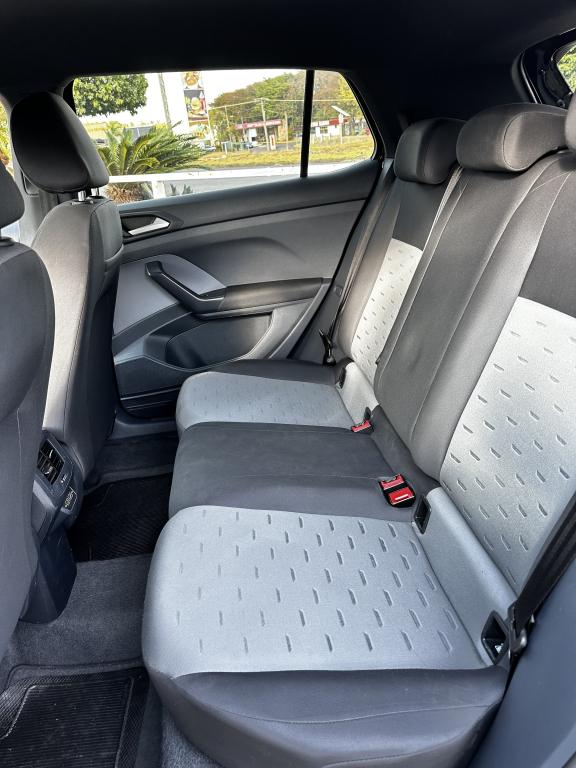 VOLKSWAGEN T-Cross - Foto