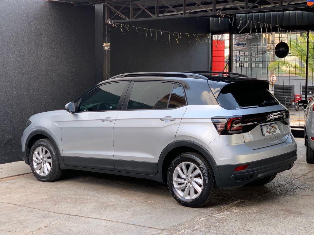 VOLKSWAGEN T-Cross - Foto