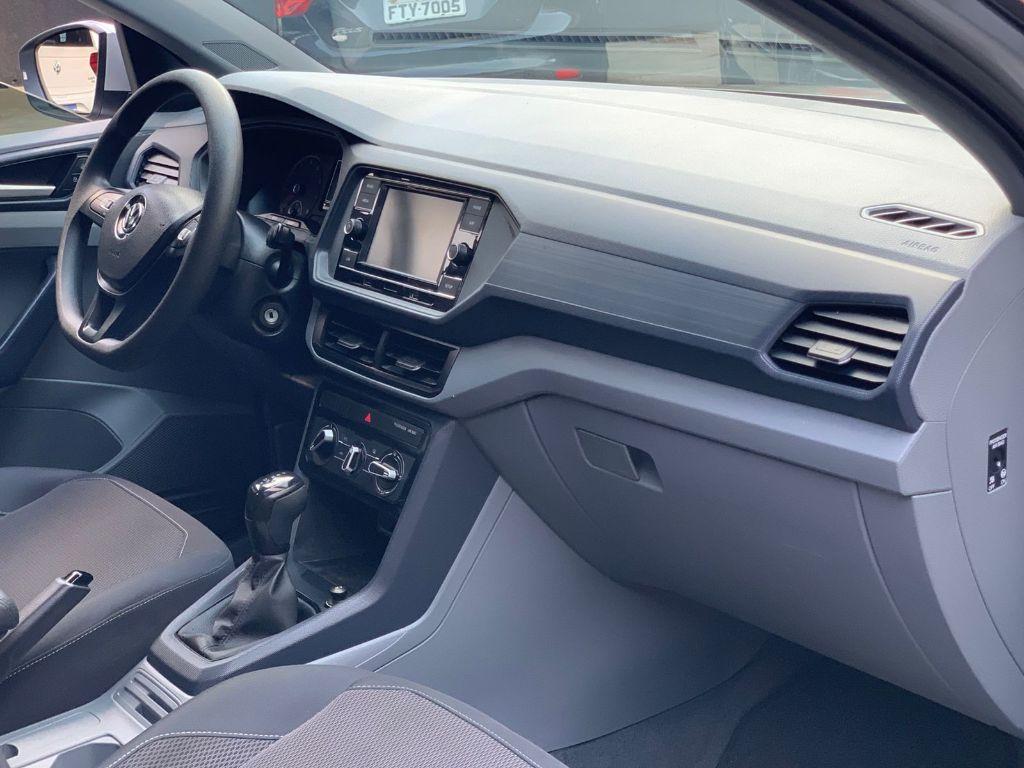 VOLKSWAGEN T-Cross - Foto