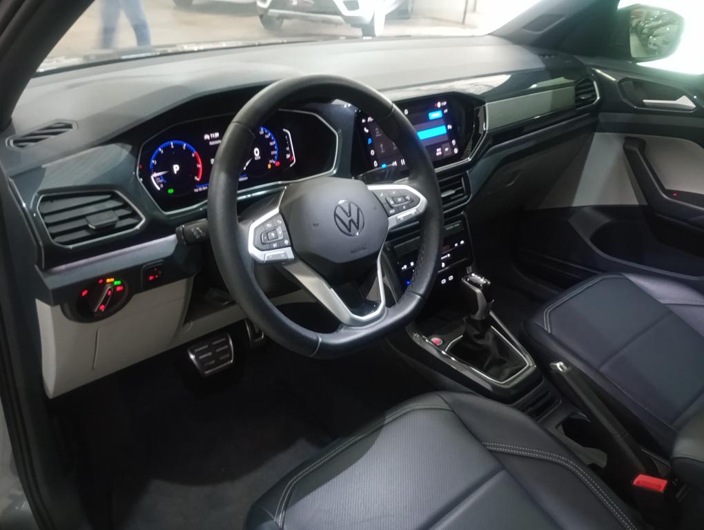 VOLKSWAGEN T-Cross - Miniatura
