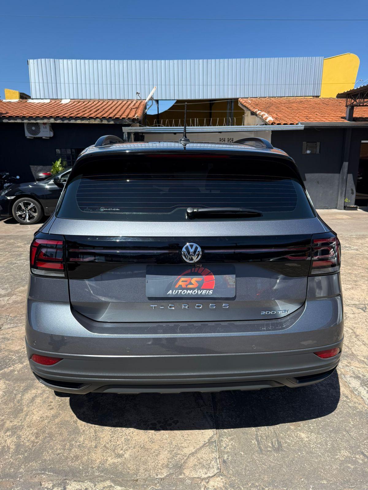 VOLKSWAGEN T-Cross - Foto
