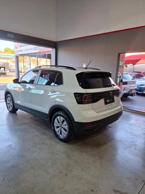 VOLKSWAGEN T-Cross - Foto