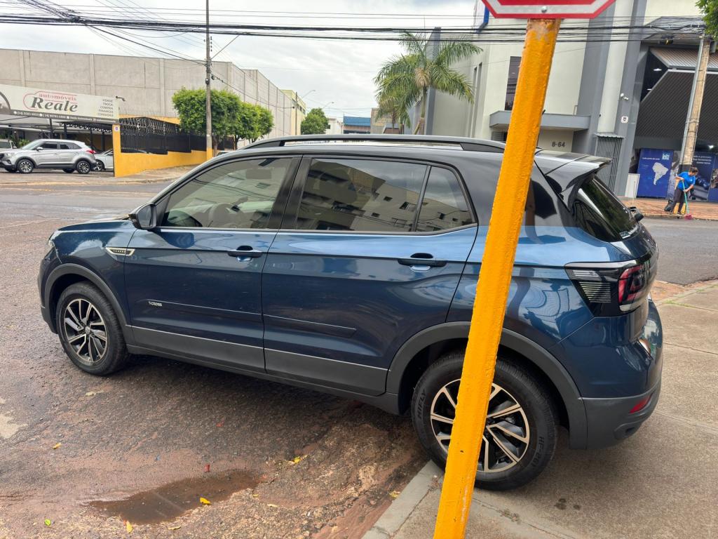 VOLKSWAGEN T-Cross - Foto