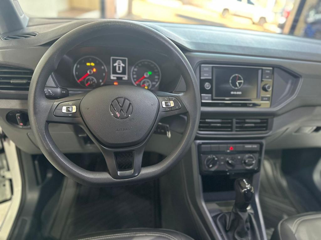 VOLKSWAGEN T-Cross - Foto