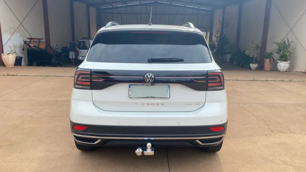 VOLKSWAGEN T-Cross - Foto