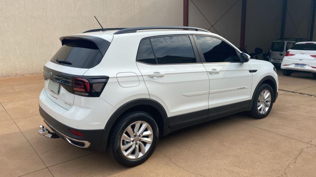 VOLKSWAGEN T-Cross - Foto