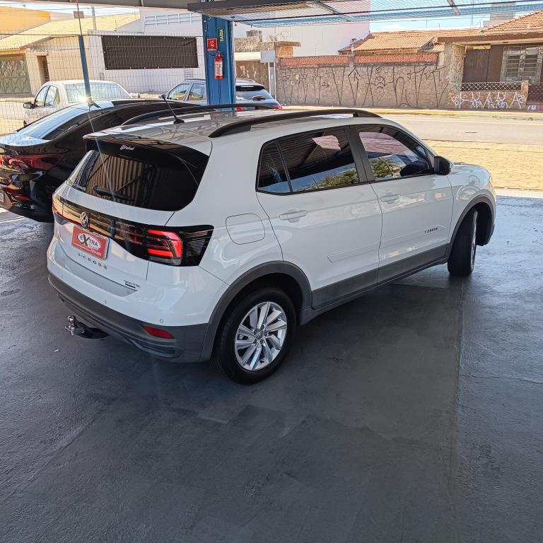 VOLKSWAGEN T-Cross - Foto