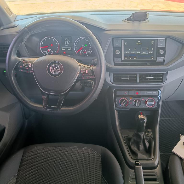 VOLKSWAGEN T-Cross - Foto