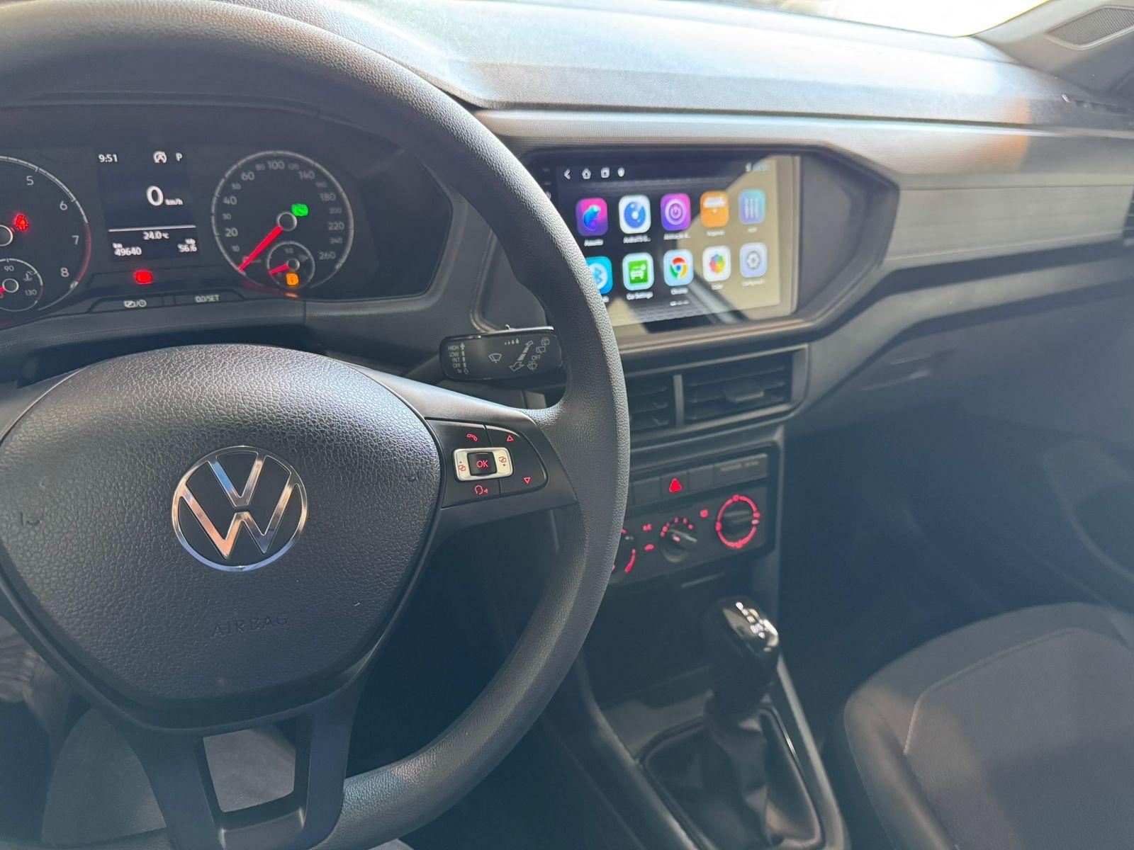 VOLKSWAGEN T-Cross - Foto