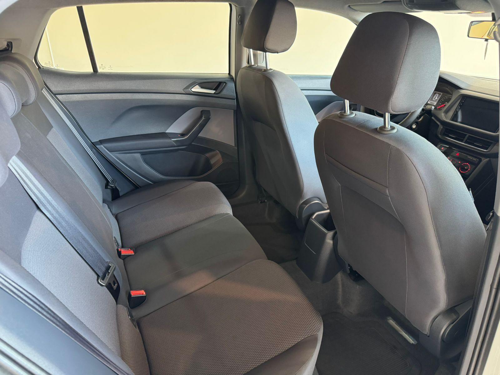 VOLKSWAGEN T-Cross - Foto