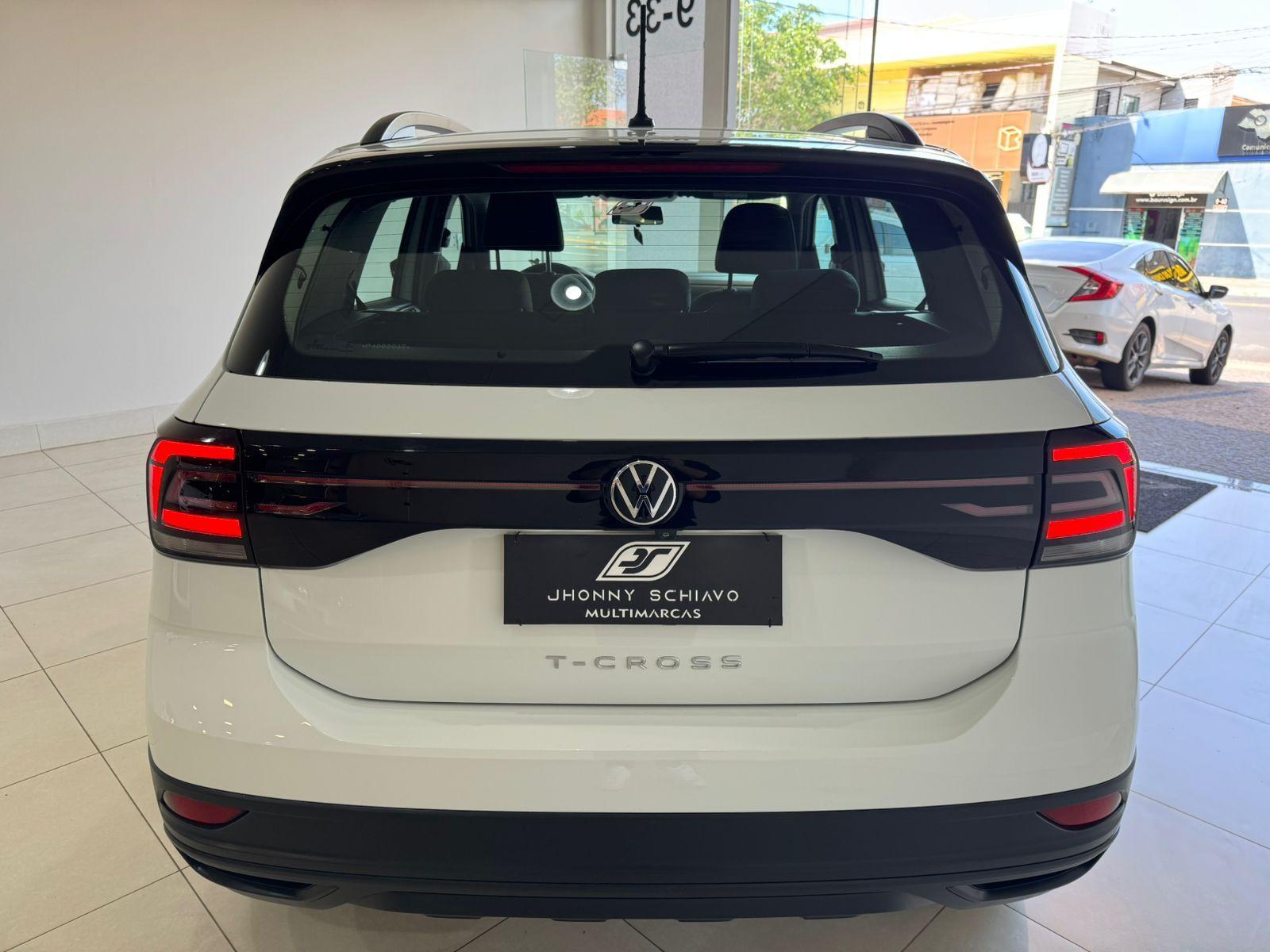 VOLKSWAGEN T-Cross - Foto