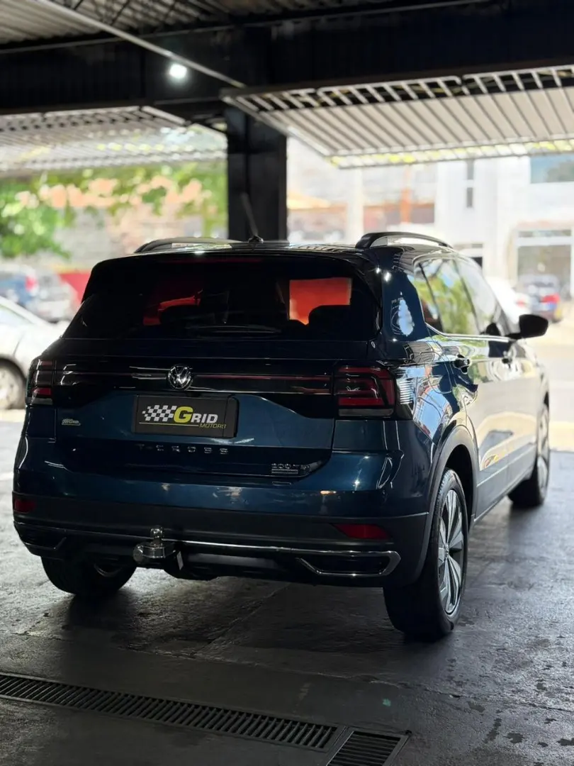 VOLKSWAGEN T-Cross - Foto