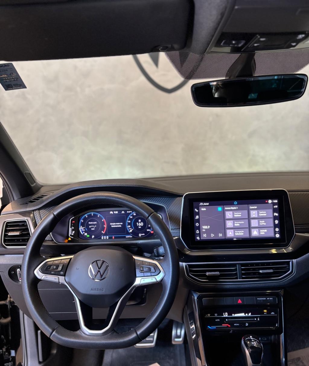 VOLKSWAGEN T-Cross - Foto