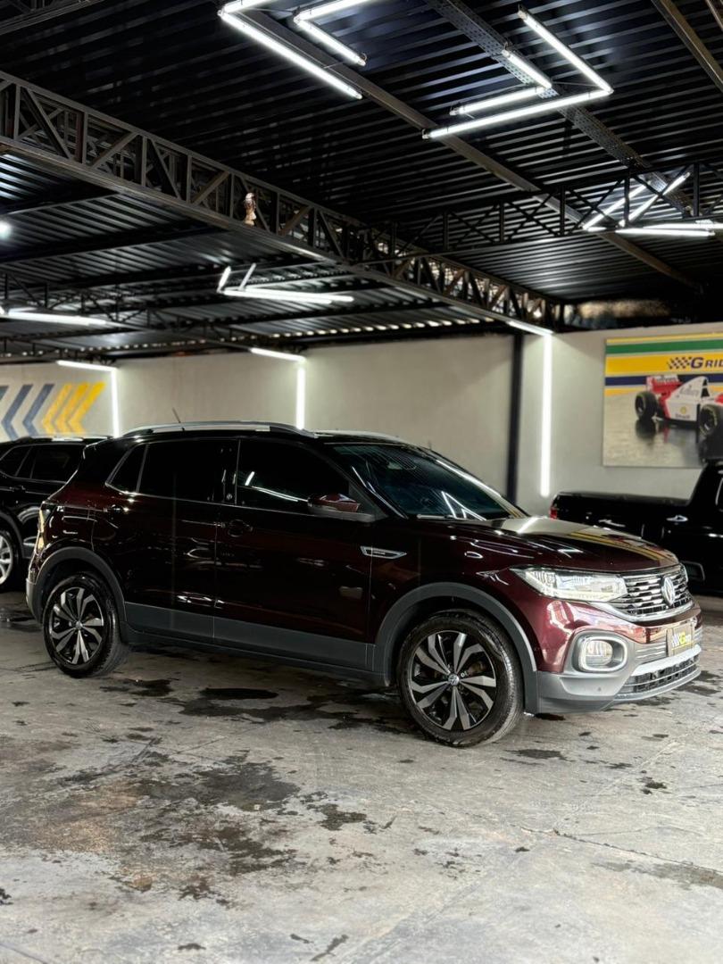 VOLKSWAGEN T-Cross - Foto