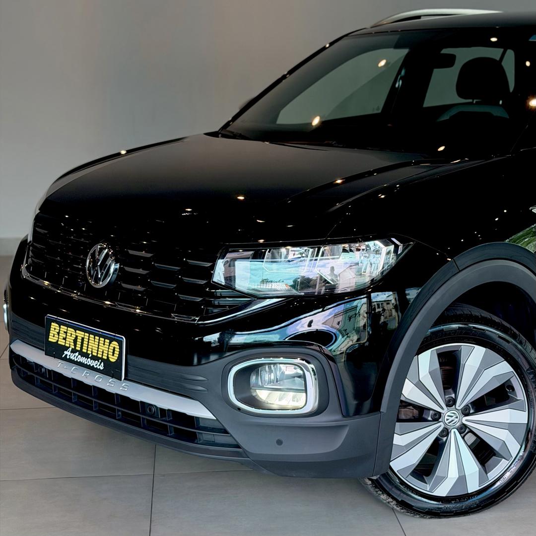 VOLKSWAGEN T-Cross - Foto