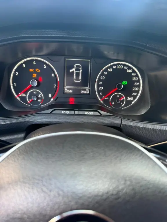 VOLKSWAGEN T-Cross - Foto