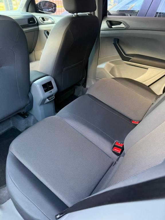 VOLKSWAGEN T-Cross - Foto