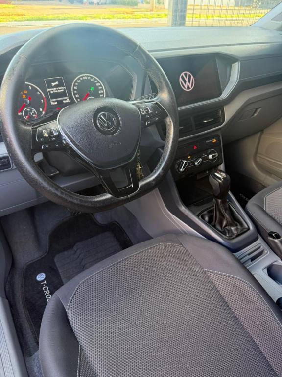 VOLKSWAGEN T-Cross - Foto