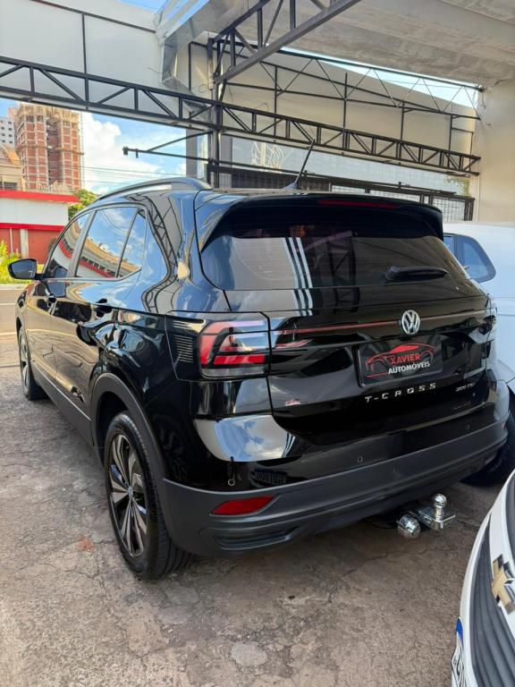 VOLKSWAGEN T-Cross - Foto