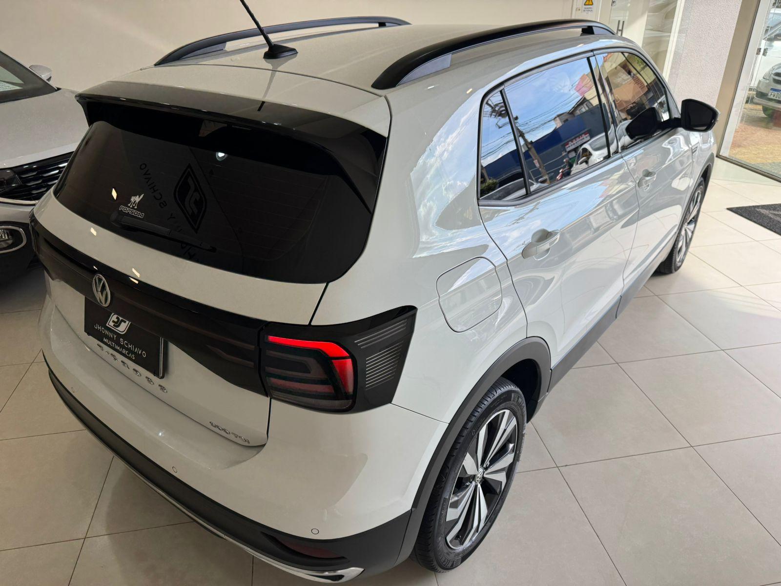 VOLKSWAGEN T-Cross - Foto