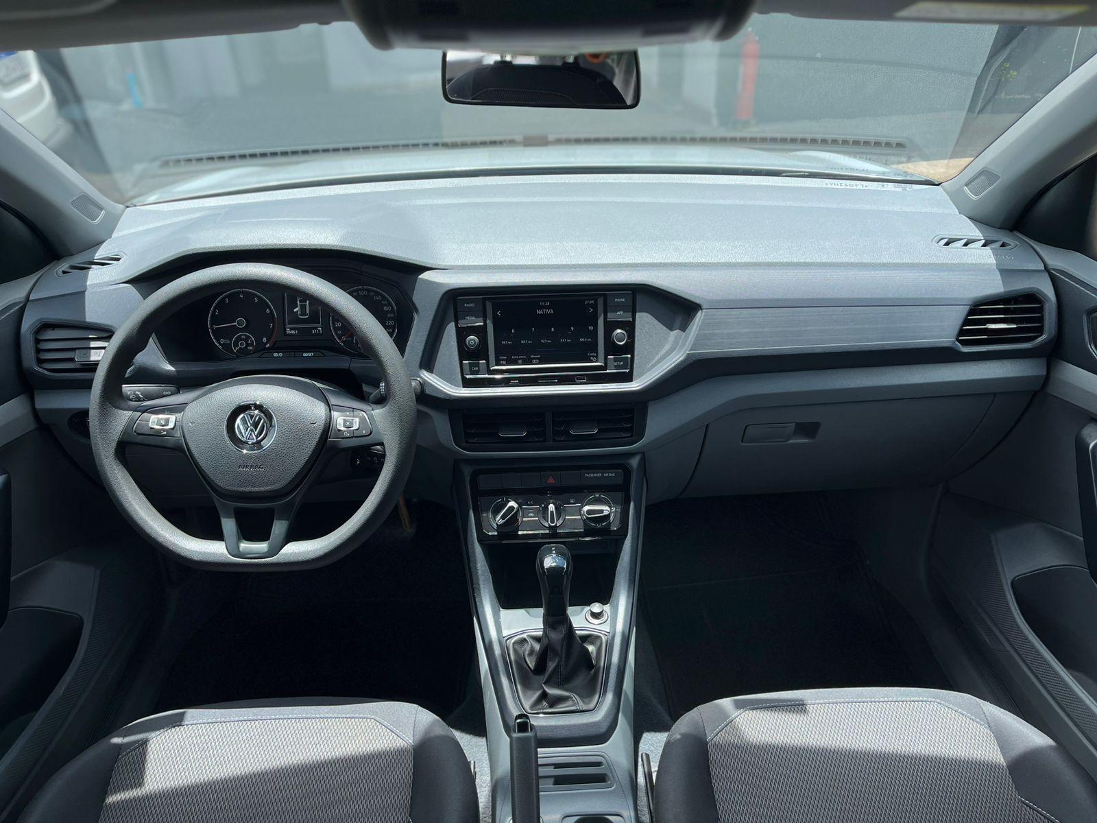 VOLKSWAGEN T-Cross - Foto