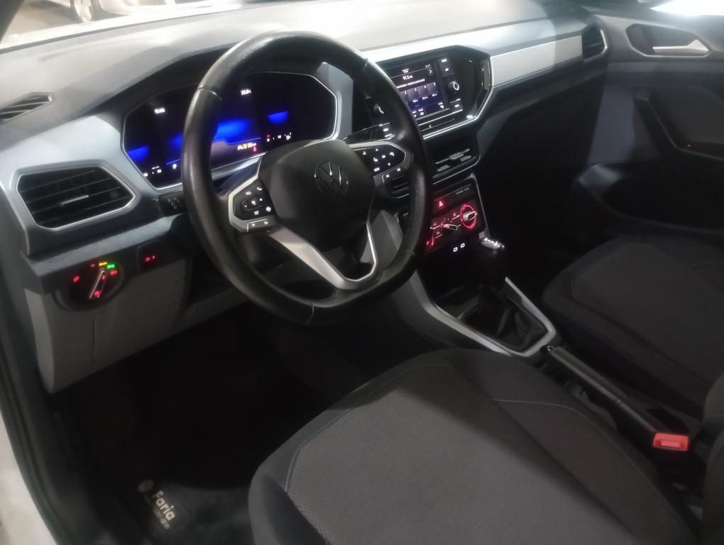 VOLKSWAGEN T-Cross - Foto