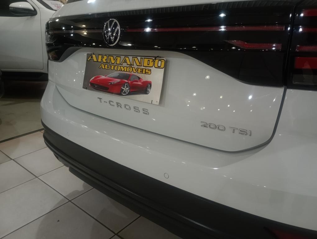 VOLKSWAGEN T-Cross - Foto
