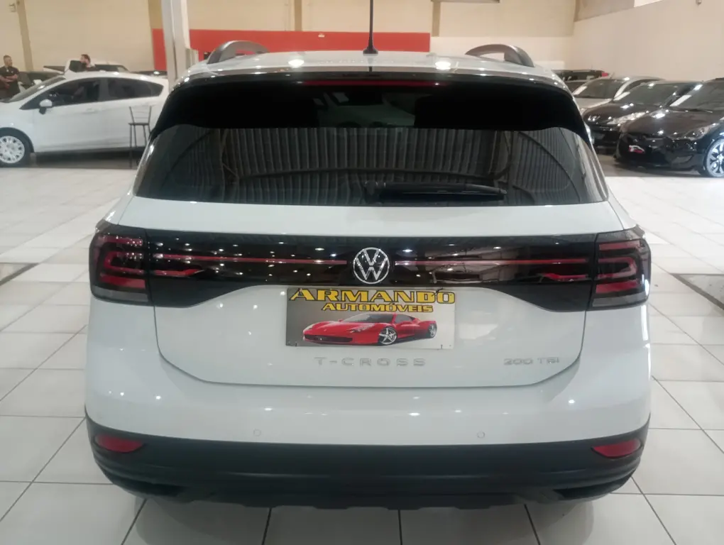 VOLKSWAGEN T-Cross - Foto