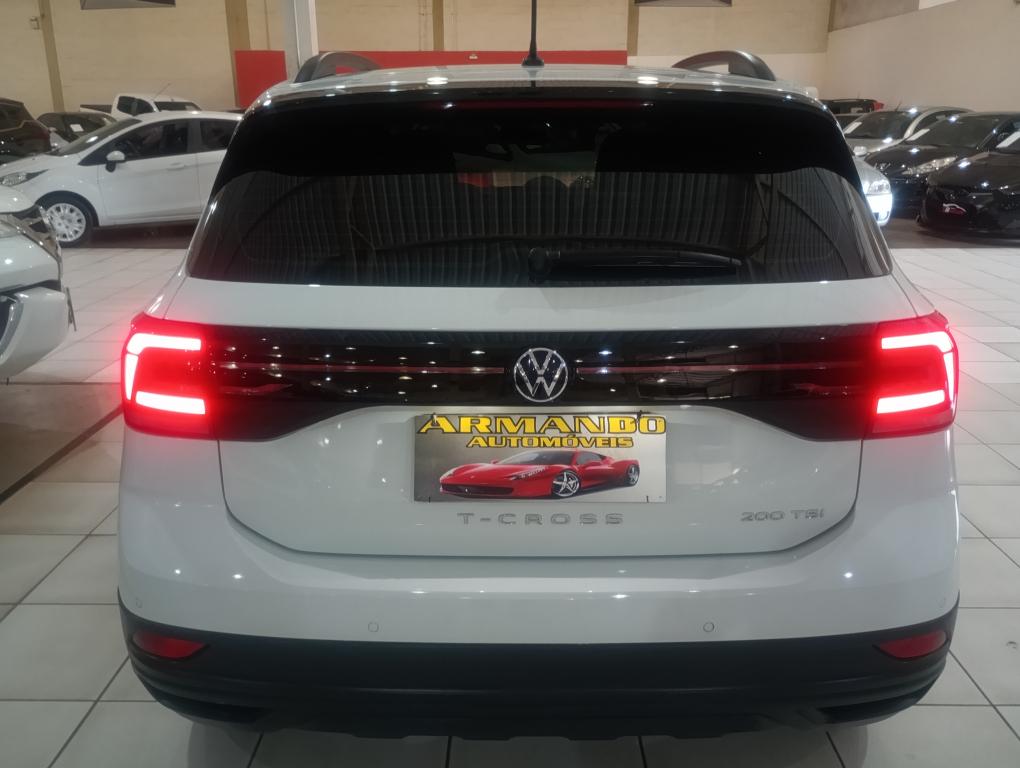 VOLKSWAGEN T-Cross - Foto