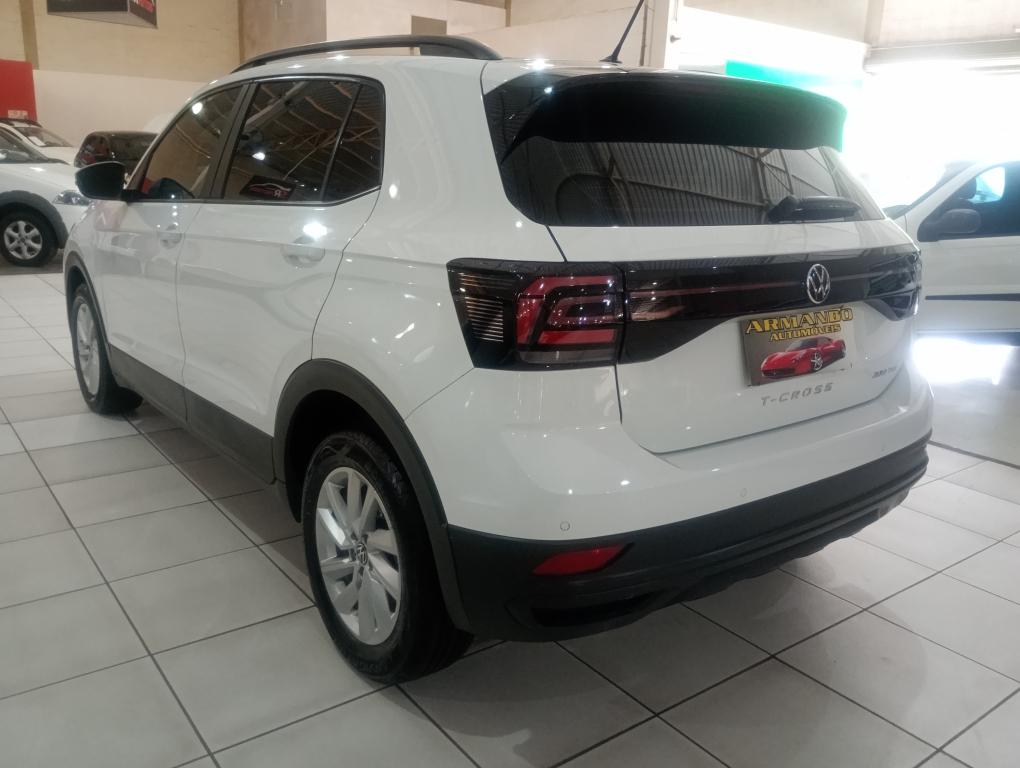 VOLKSWAGEN T-Cross - Foto