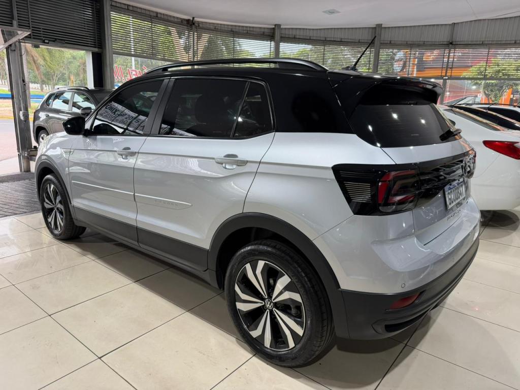 VOLKSWAGEN T-Cross - Foto