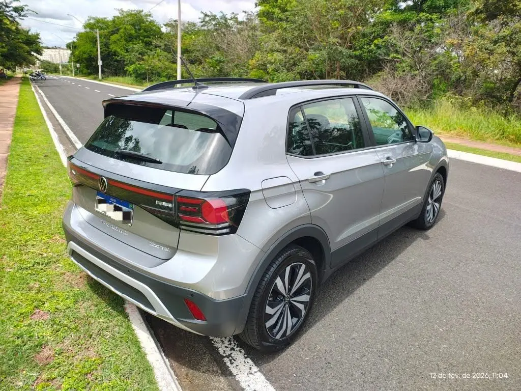 VOLKSWAGEN T-Cross - Foto