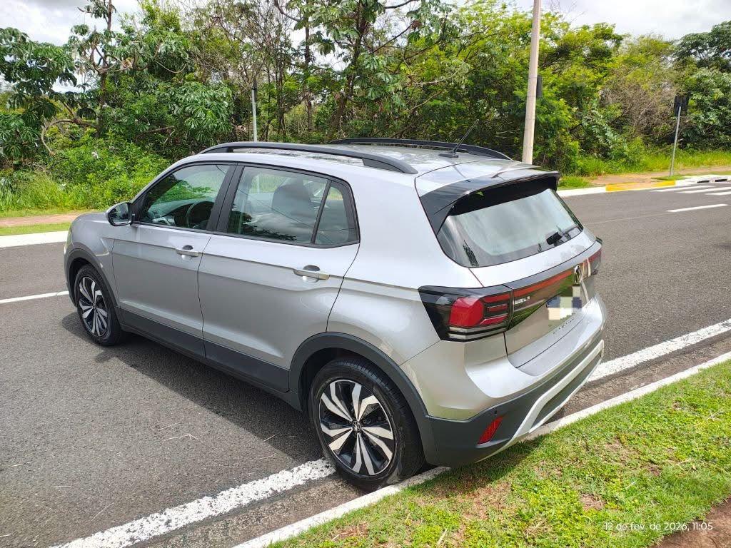 VOLKSWAGEN T-Cross - Foto