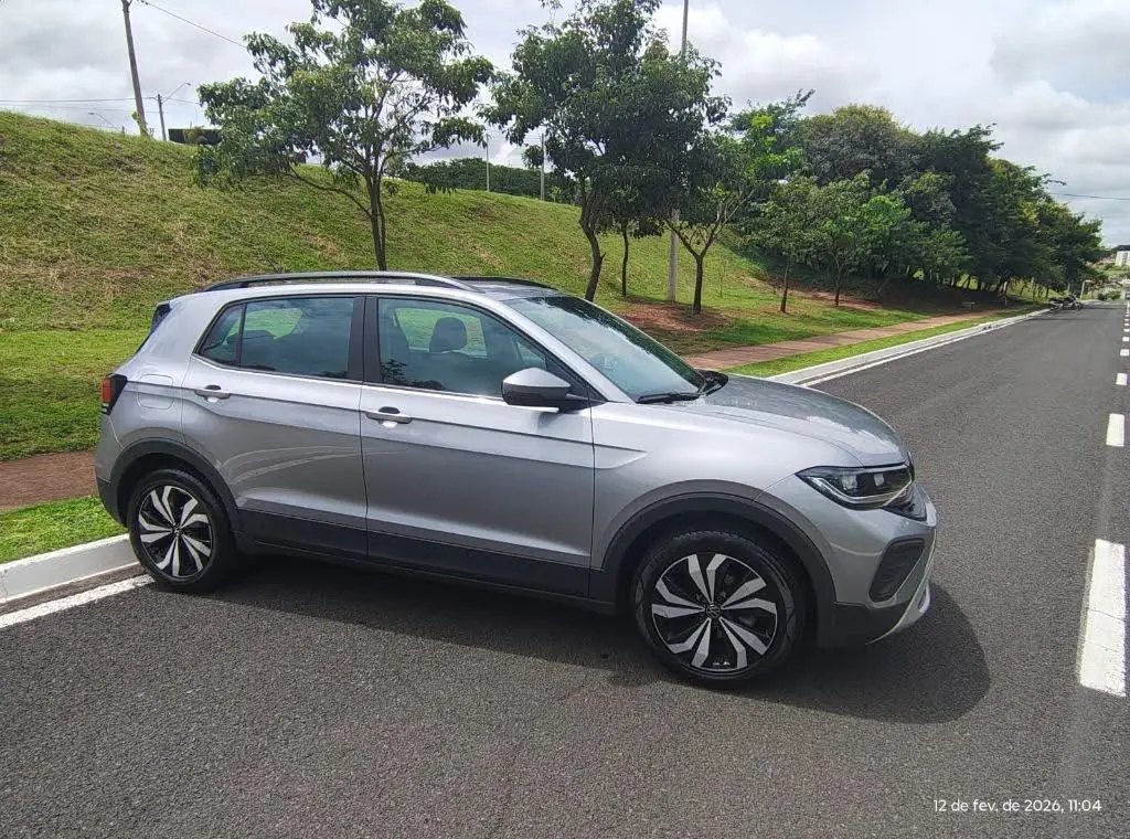 VOLKSWAGEN T-Cross - Foto