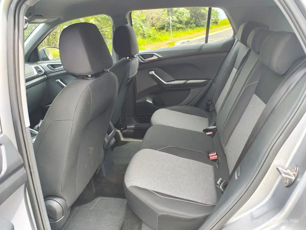 VOLKSWAGEN T-Cross - Foto