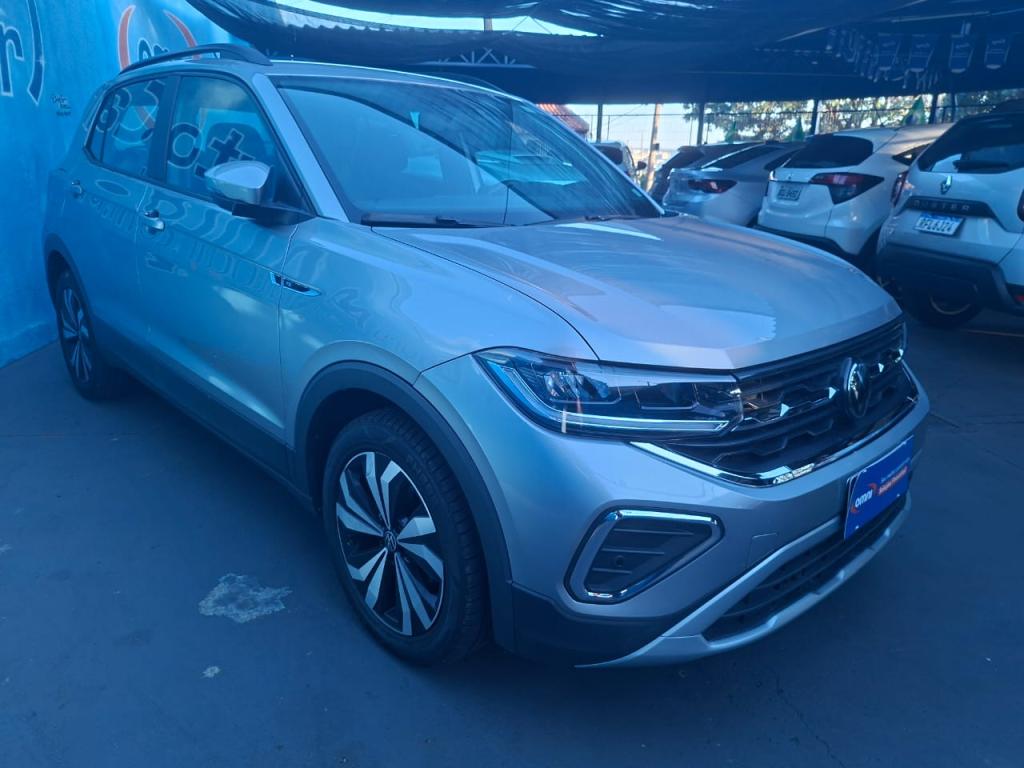 VOLKSWAGEN T-Cross - Foto
