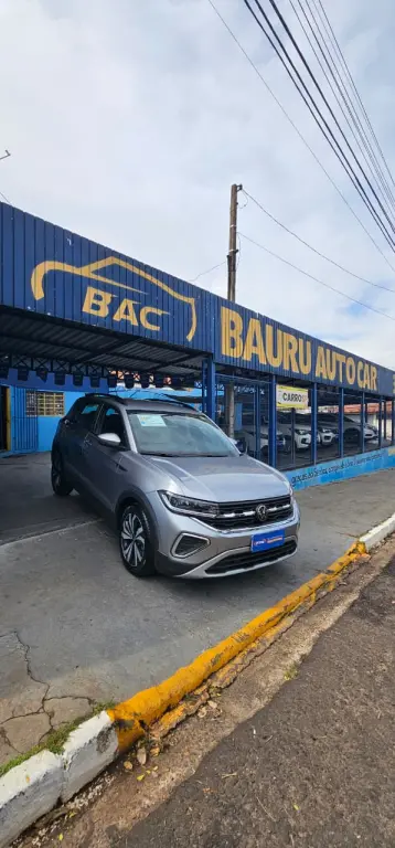 VOLKSWAGEN T-Cross - Foto