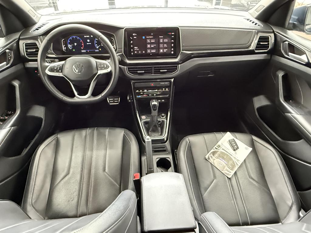 VOLKSWAGEN T-Cross - Foto