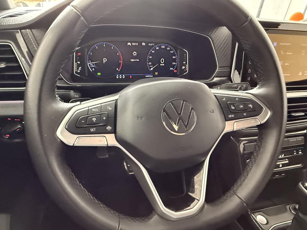 VOLKSWAGEN T-Cross - Foto