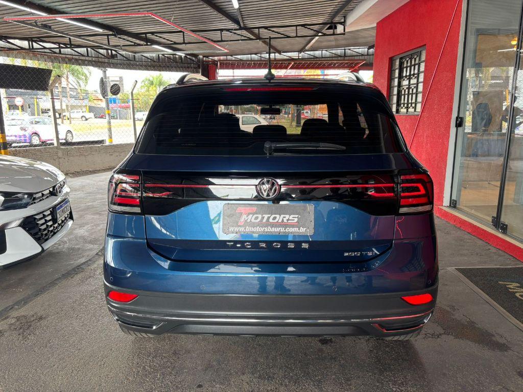 VOLKSWAGEN T-Cross - Foto