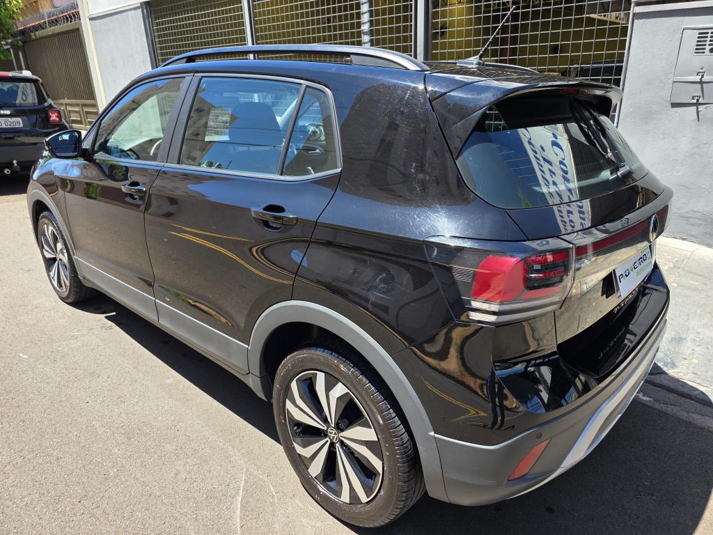 VOLKSWAGEN T-Cross - Foto