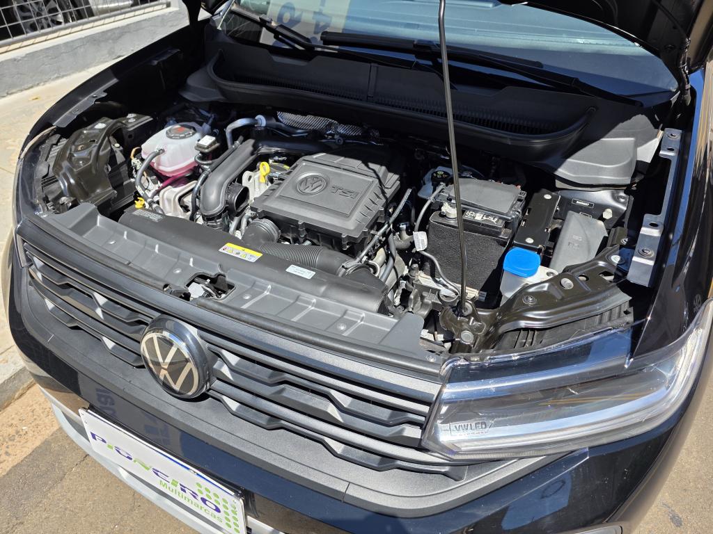 VOLKSWAGEN T-Cross - Foto