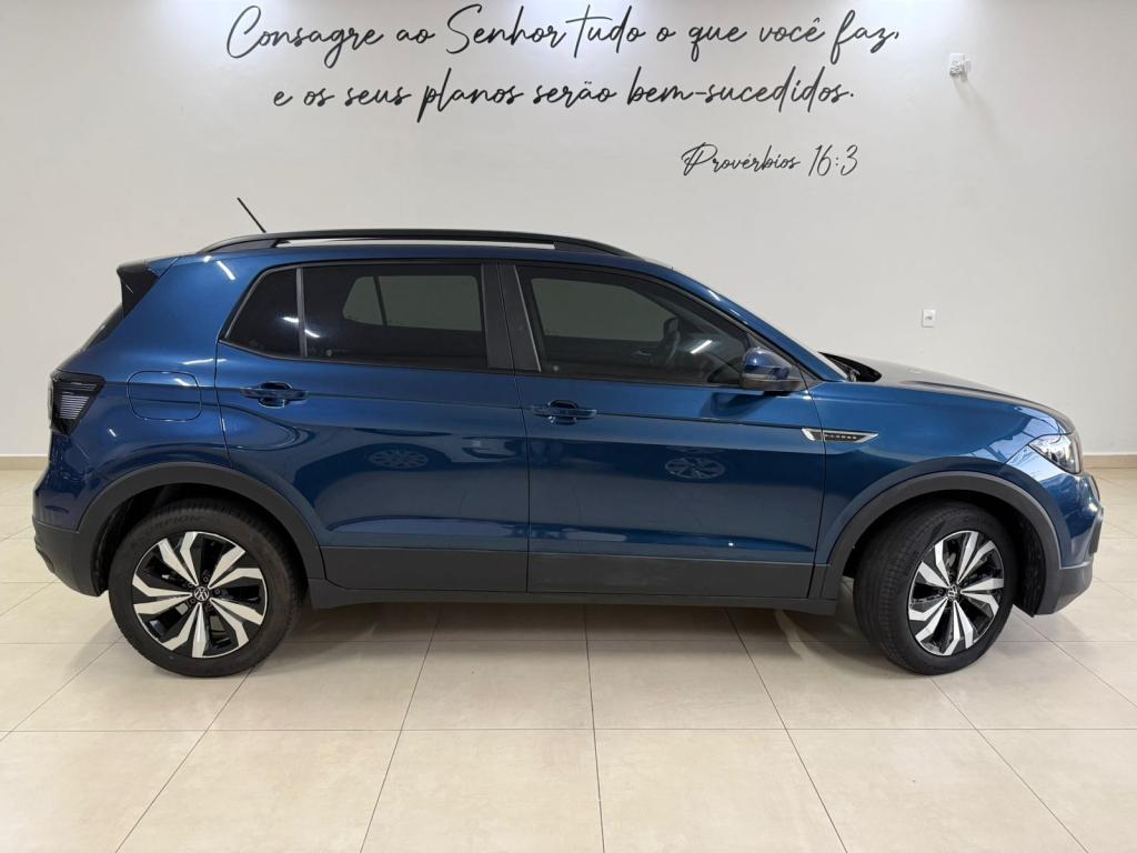 VOLKSWAGEN T-Cross - Foto