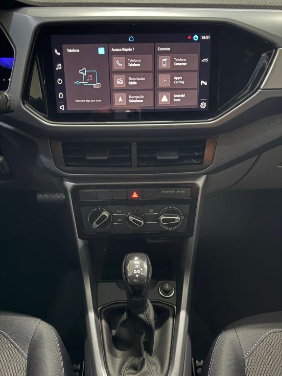 VOLKSWAGEN T-Cross - Foto